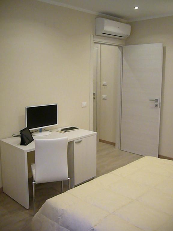 Grignetti Bed Bed & Breakfast Triest Cameră foto
