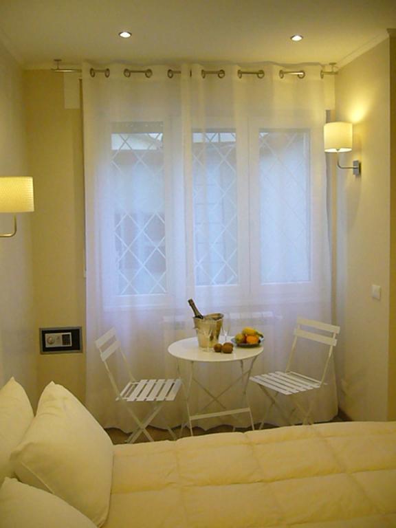 Grignetti Bed Bed & Breakfast Triest Cameră foto